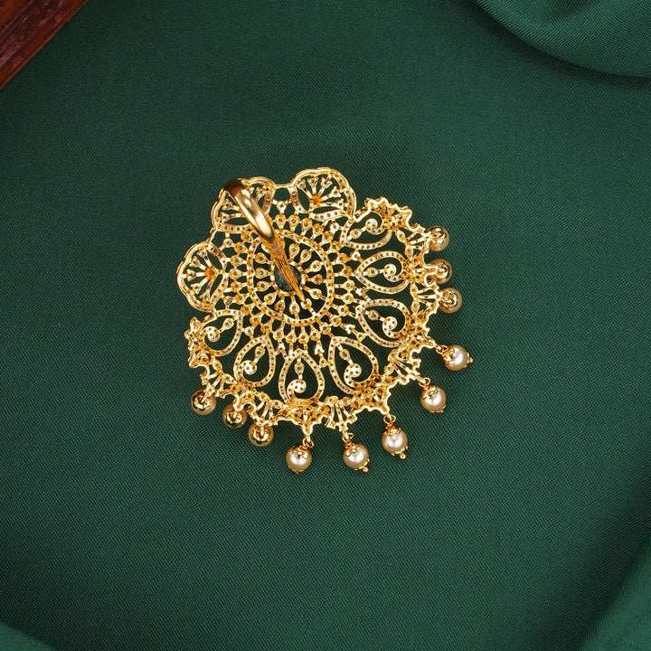 Lithikaa Diamond Design Pendant