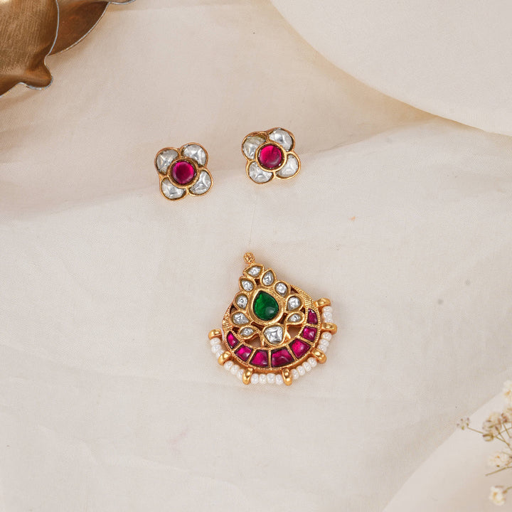 Shinning Kundan Pendant Set
