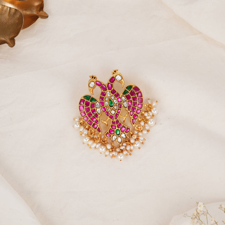 Charming Kundan Pendant