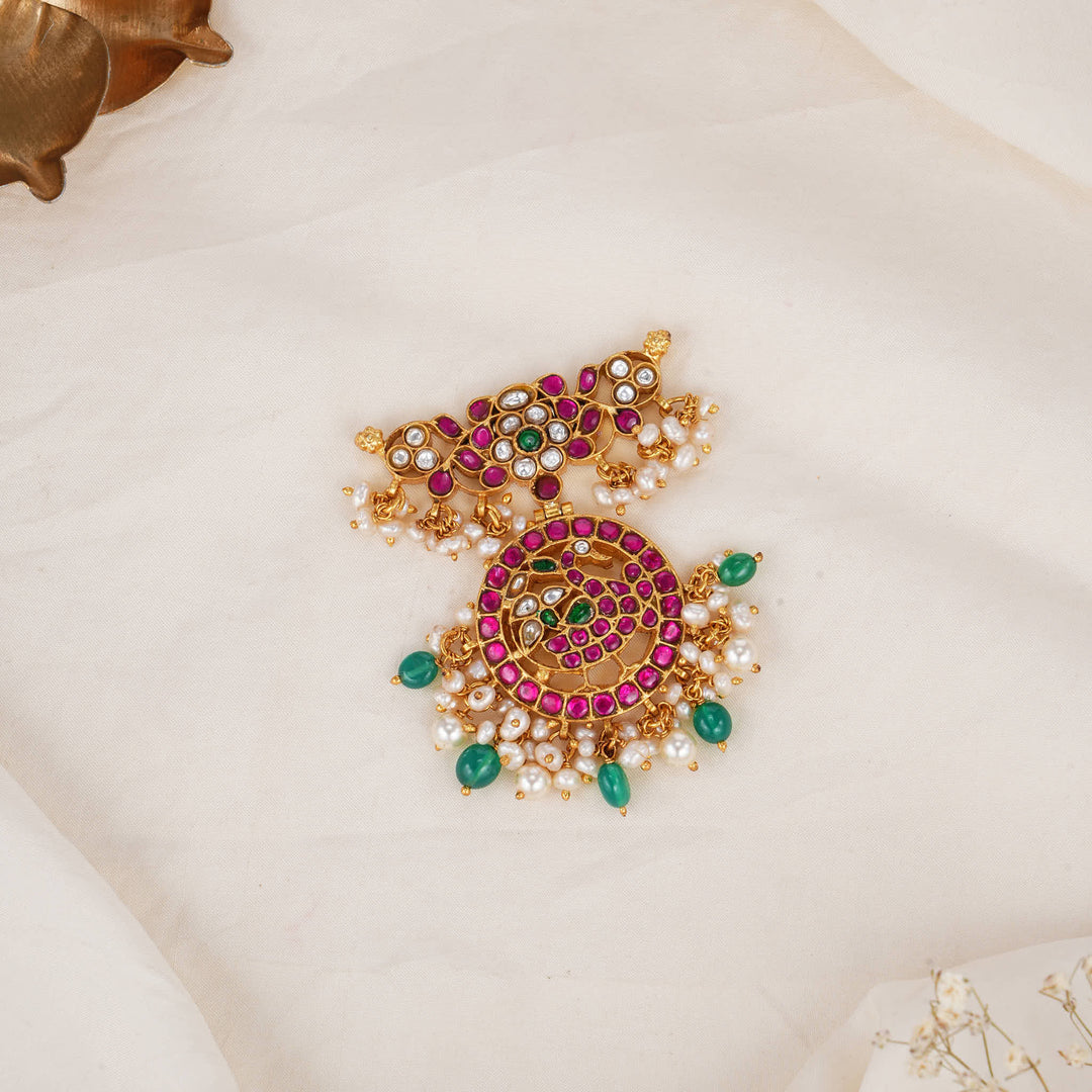 Pragya Kundan Pendant