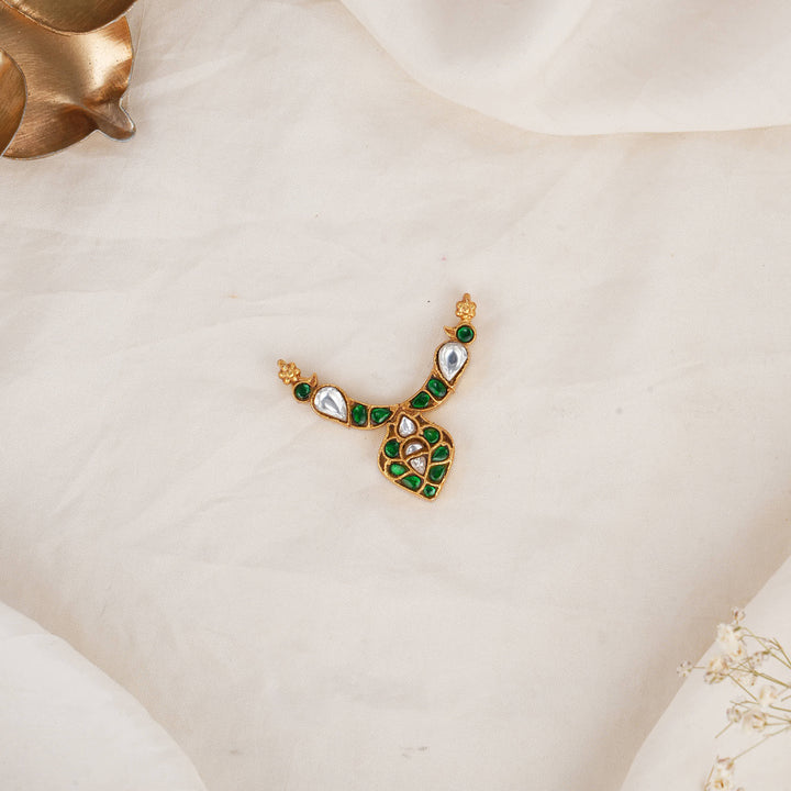 Avinkaa Kundan Pendant