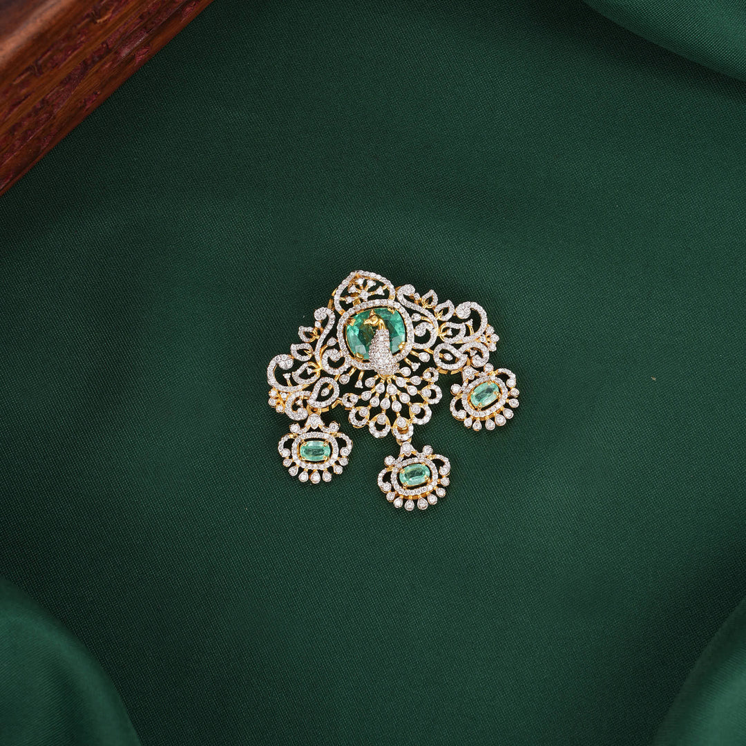 Grand and Luxurious Diamond Design Pendant