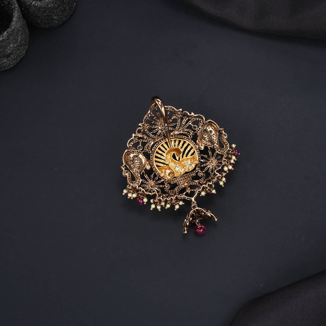 Vikisha Victorian Pendant