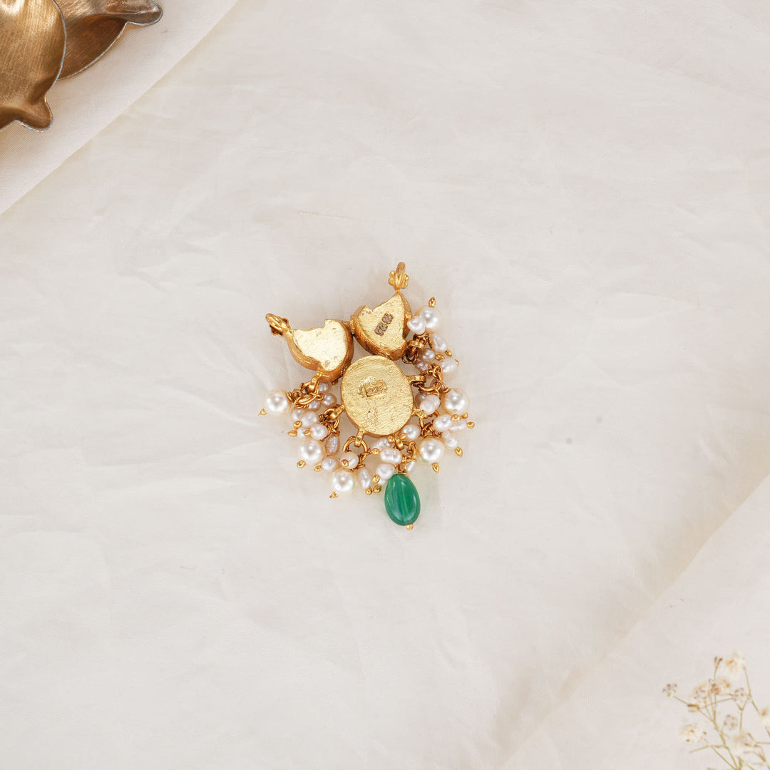 Regal Glow Kundan Pendant