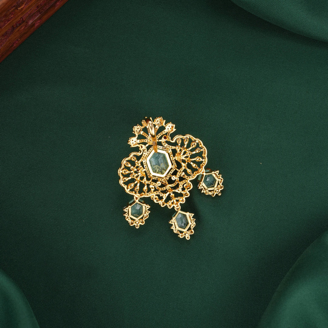 Eye-Catching Diamond Design Pendant