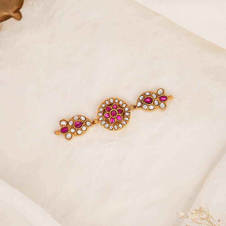 Classy Kundan Pendant
