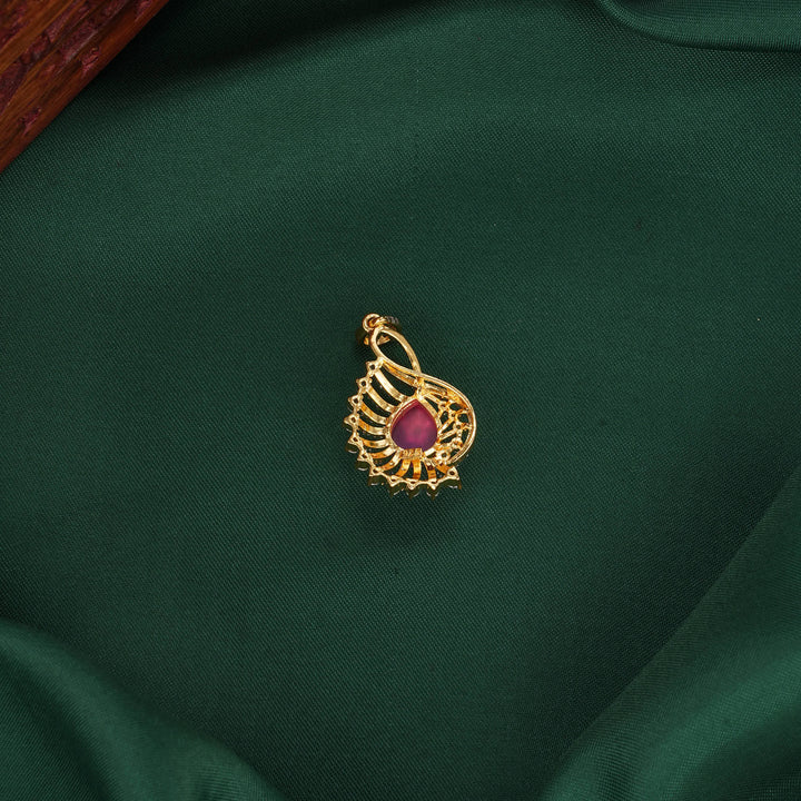 Lovely Avikam Pendant Set
