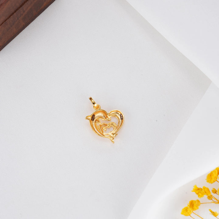 Smooth and Modern 3D Spl Pendant