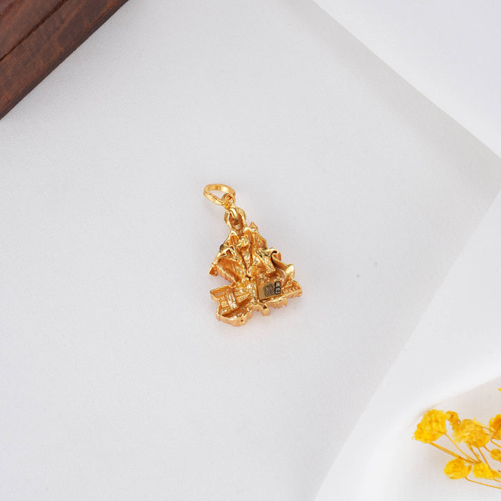 Dazzling Divine 3D Spl Pendant