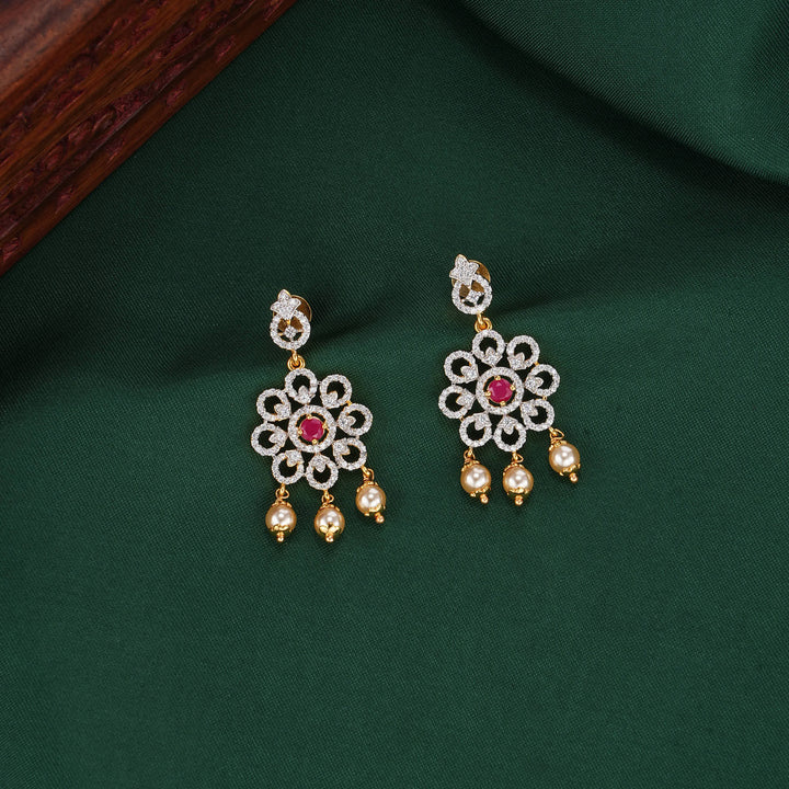Bright and Brilliance Avikam Pendant Set