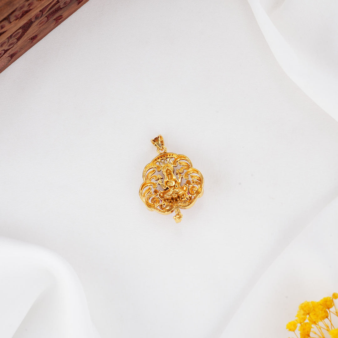 Divine and Delicate 3D Spl Pendant
