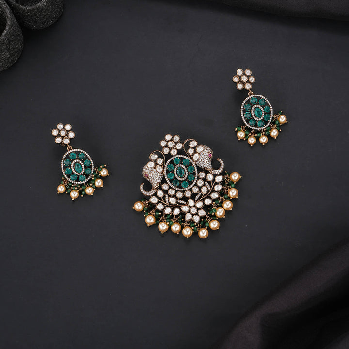 Admirable Victorian Pendant Set