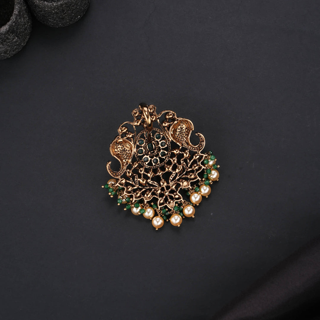 Admirable Victorian Pendant Set
