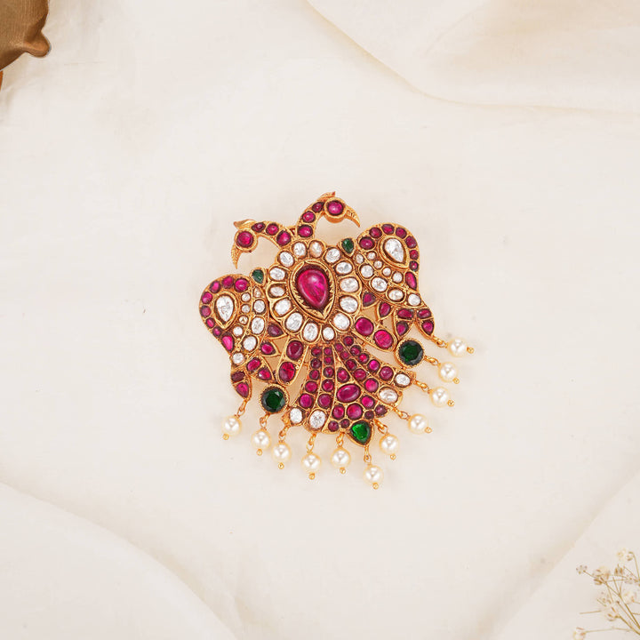 Abithaa Kundan Pendant