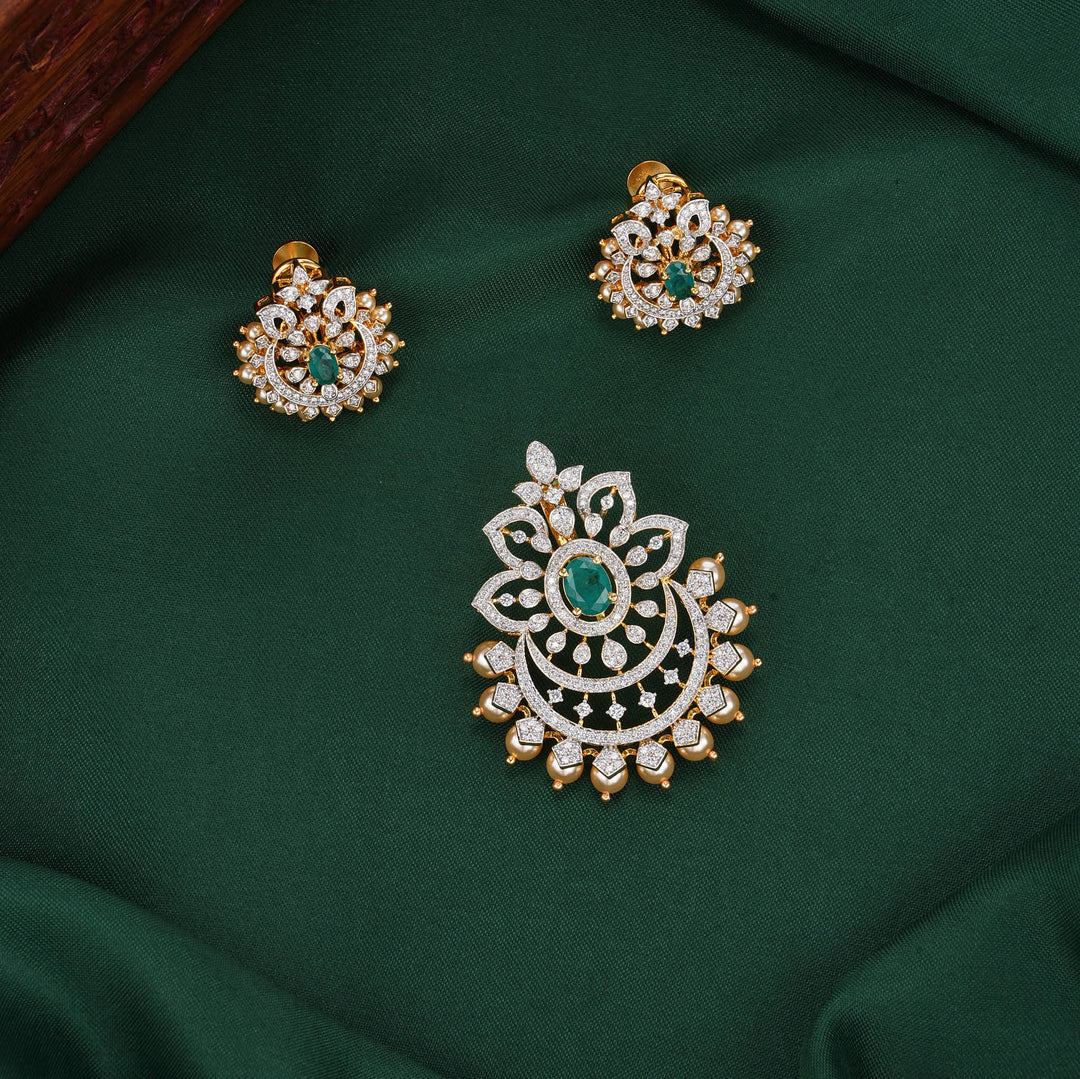 Queen-Like Avikam Pendant Set