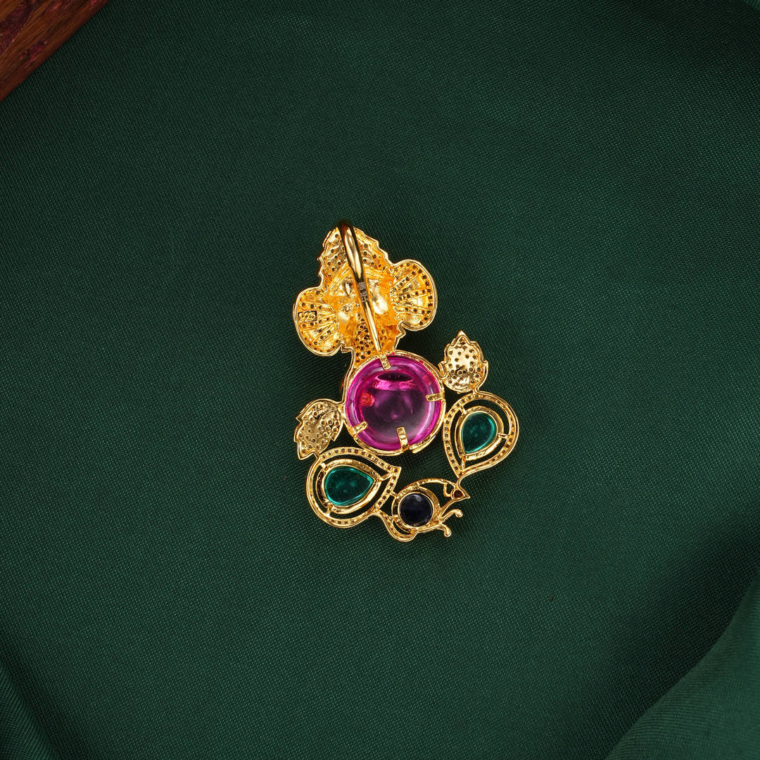 Vighnaharta Diamond Design Pendant