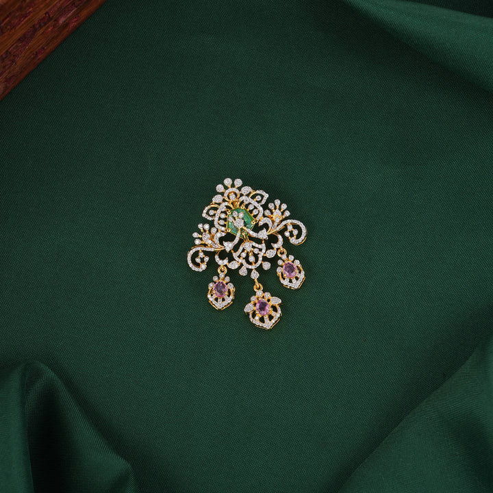 Expressive Art Diamond Design Pendant