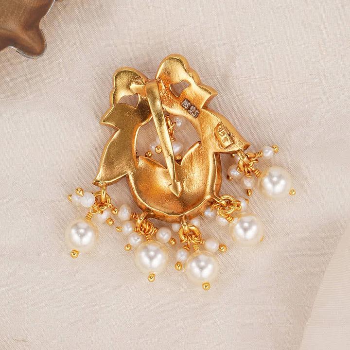 Vedhikaa Kundan Pendant