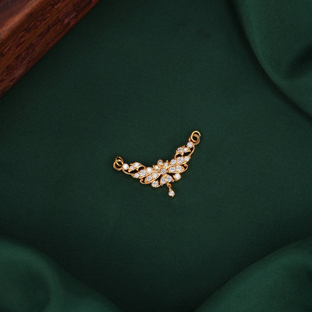 Vedhikaa Pendant