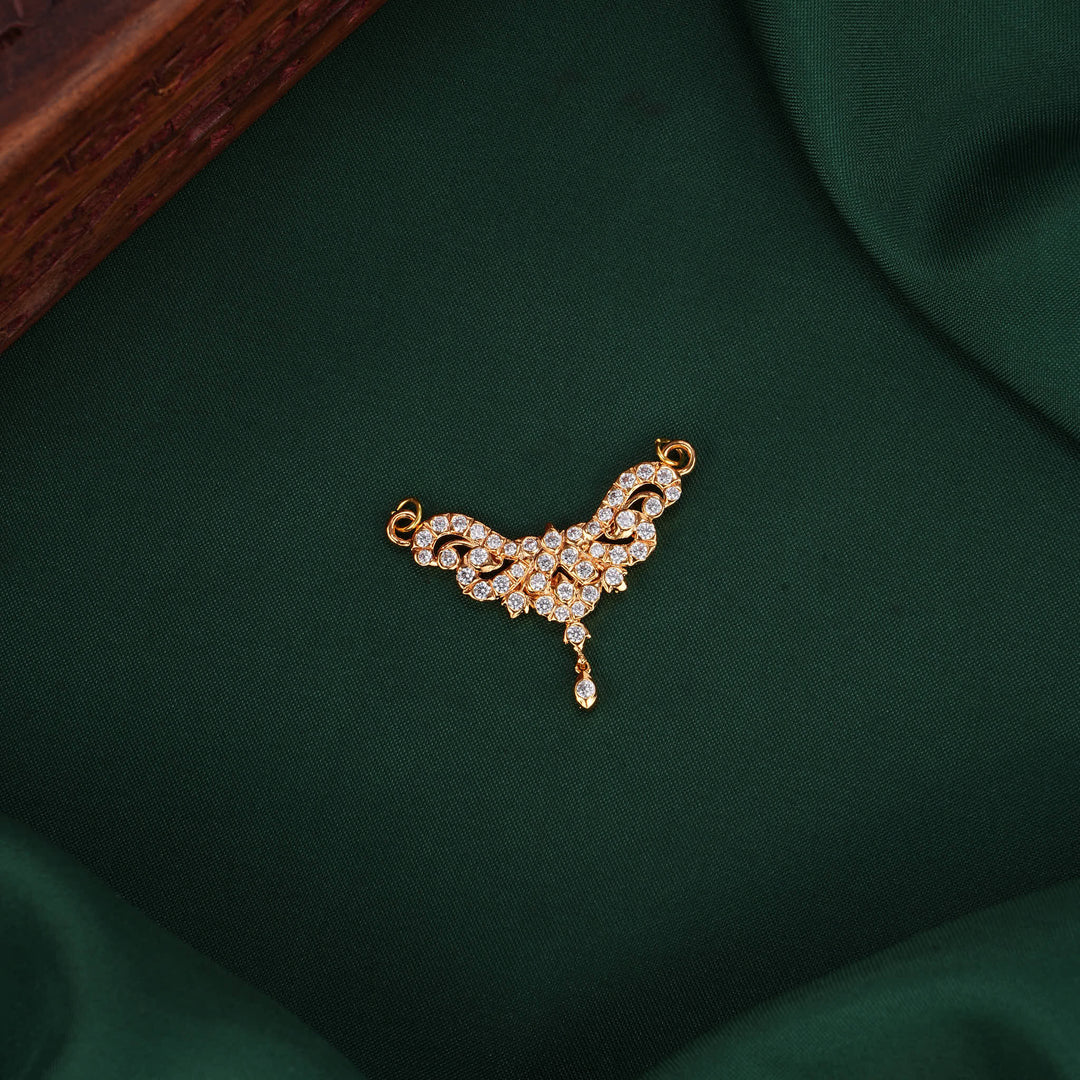 Ravthikaa Pendant