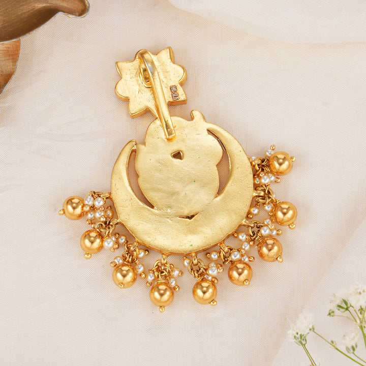 Prismatic Kundan Pendant