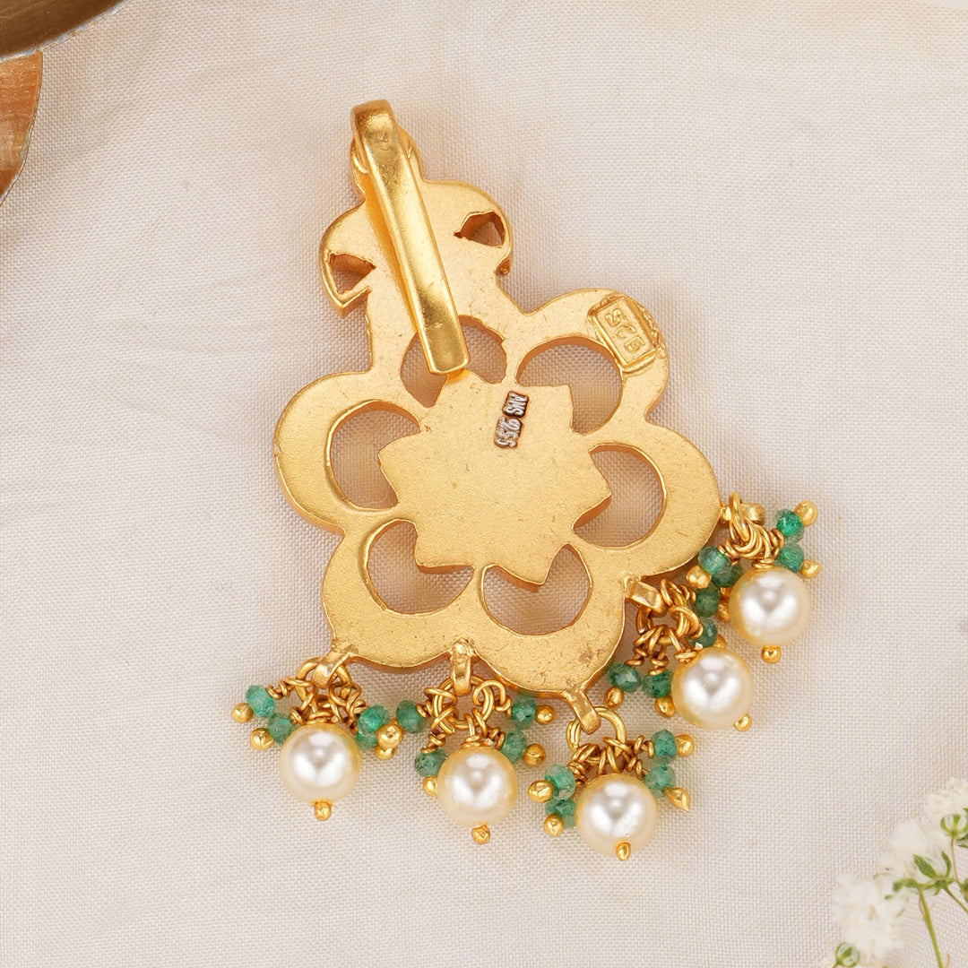 Harmonious Kundan Pendant