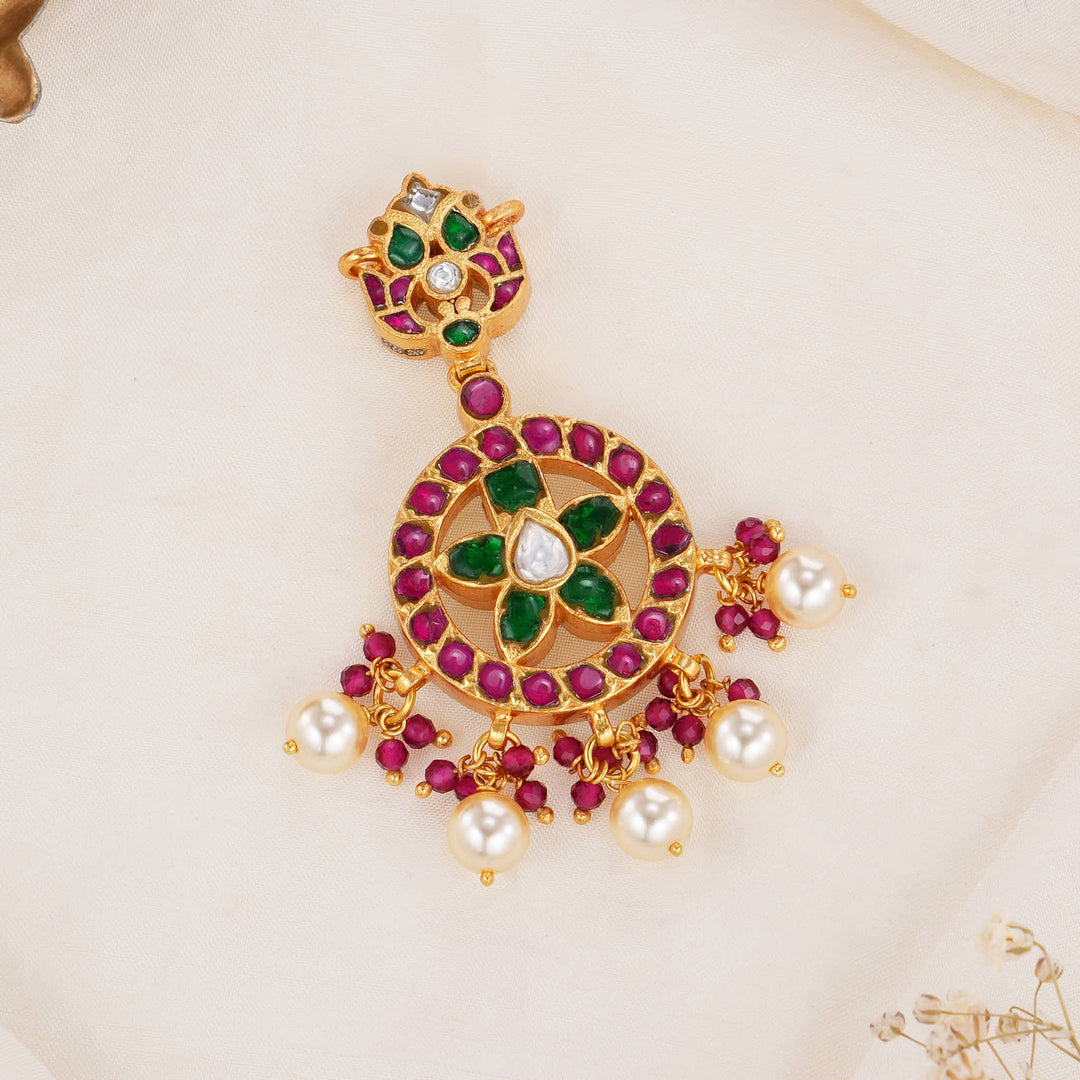 Attractive Reversible Kundan Pendant