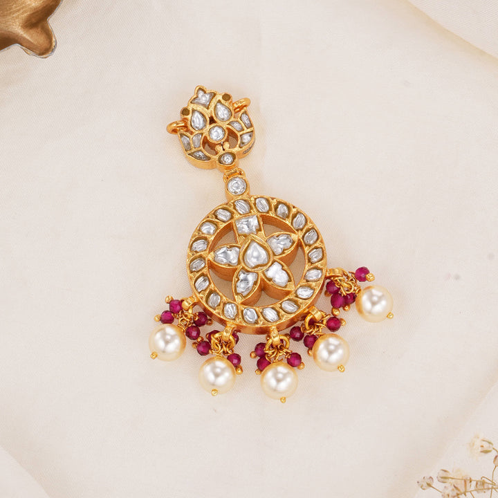 Attractive Reversible Kundan Pendant
