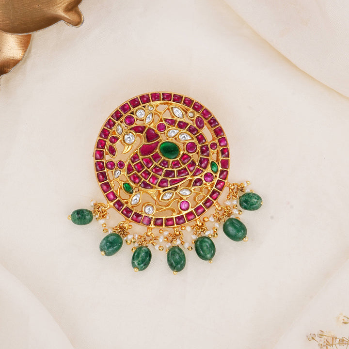 Vedhikaa Kundan Pendant