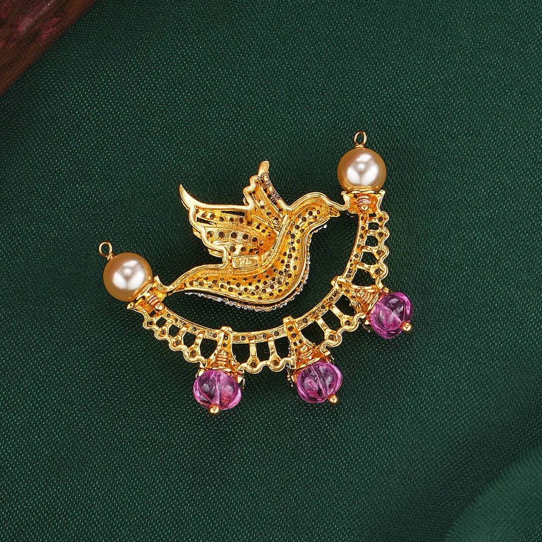 Breathtaking Avikam Pendant