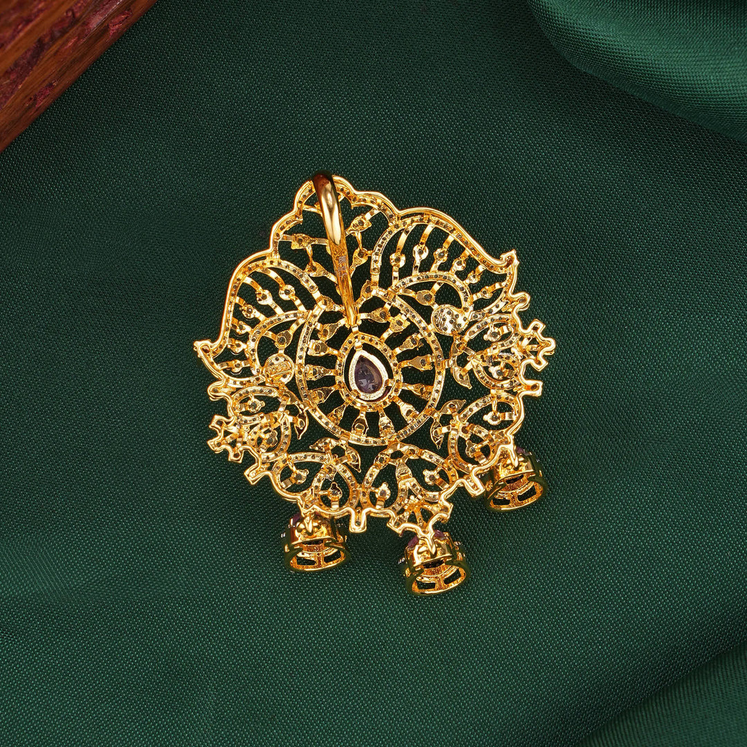 Grand Adorable Diamond Design Pendant