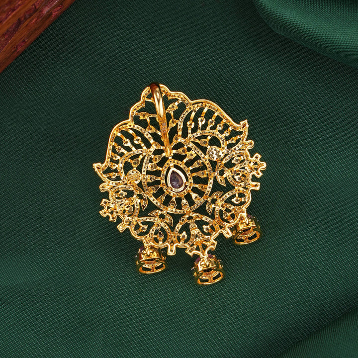 Grand Adorable Diamond Design Pendant
