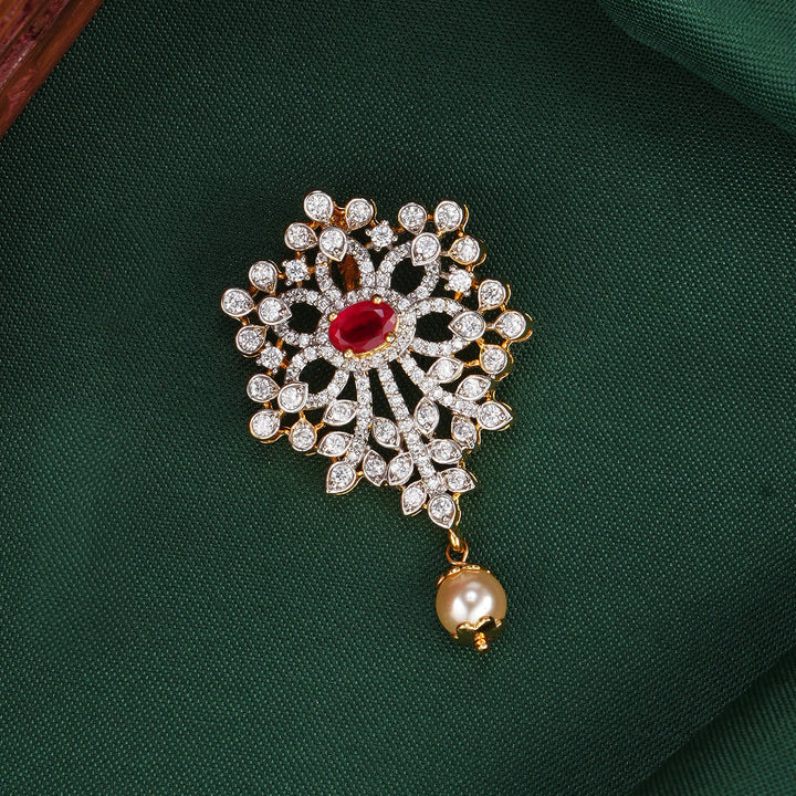Adorable Diamond Design Pendant