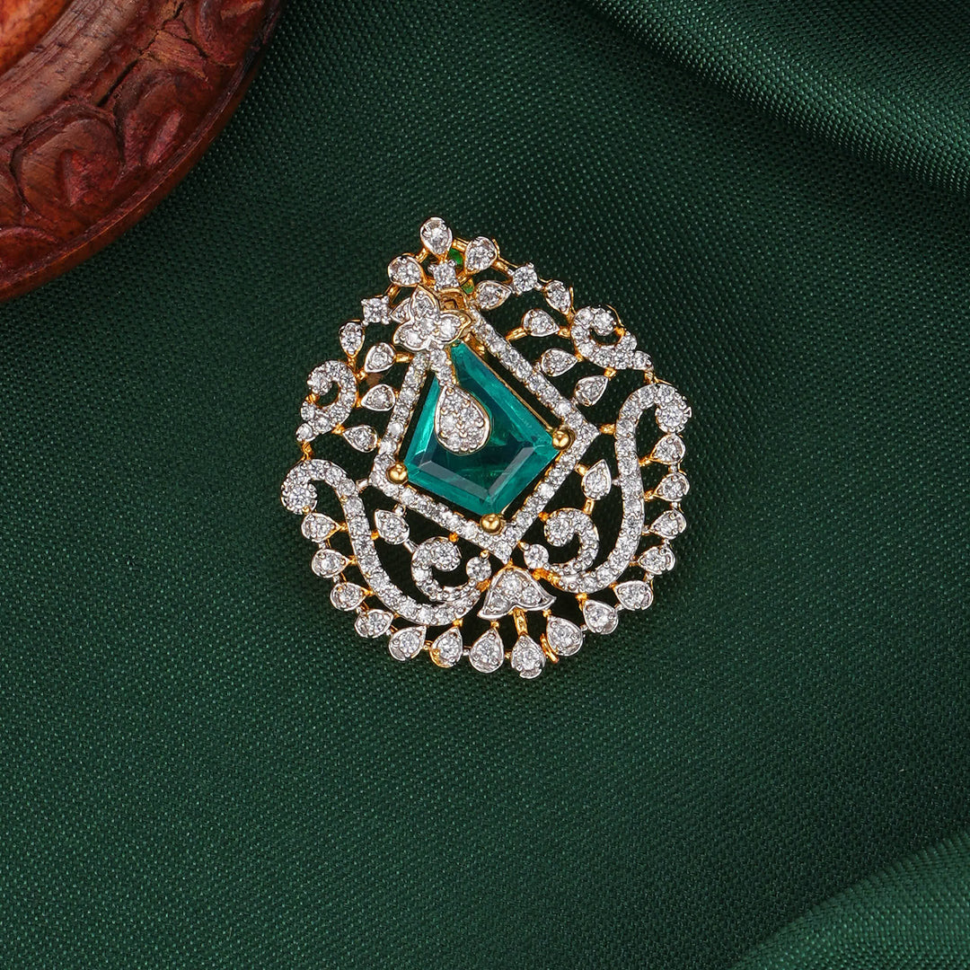 Mesmerizing Avikam Pendant