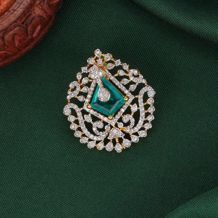 Mesmerizing Avikam Pendant