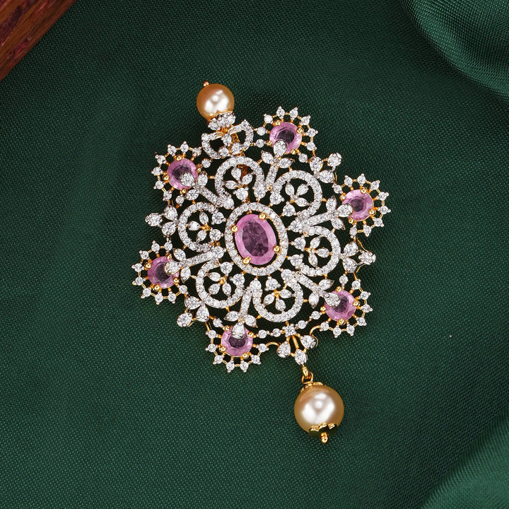 Royal Elegance Avikam Pendant