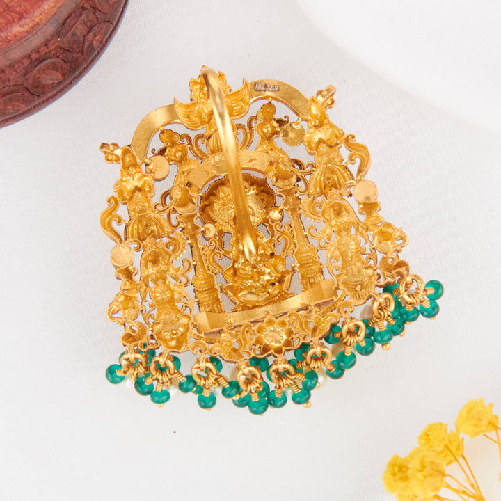 Luxurious Look 3D Spl Pendant