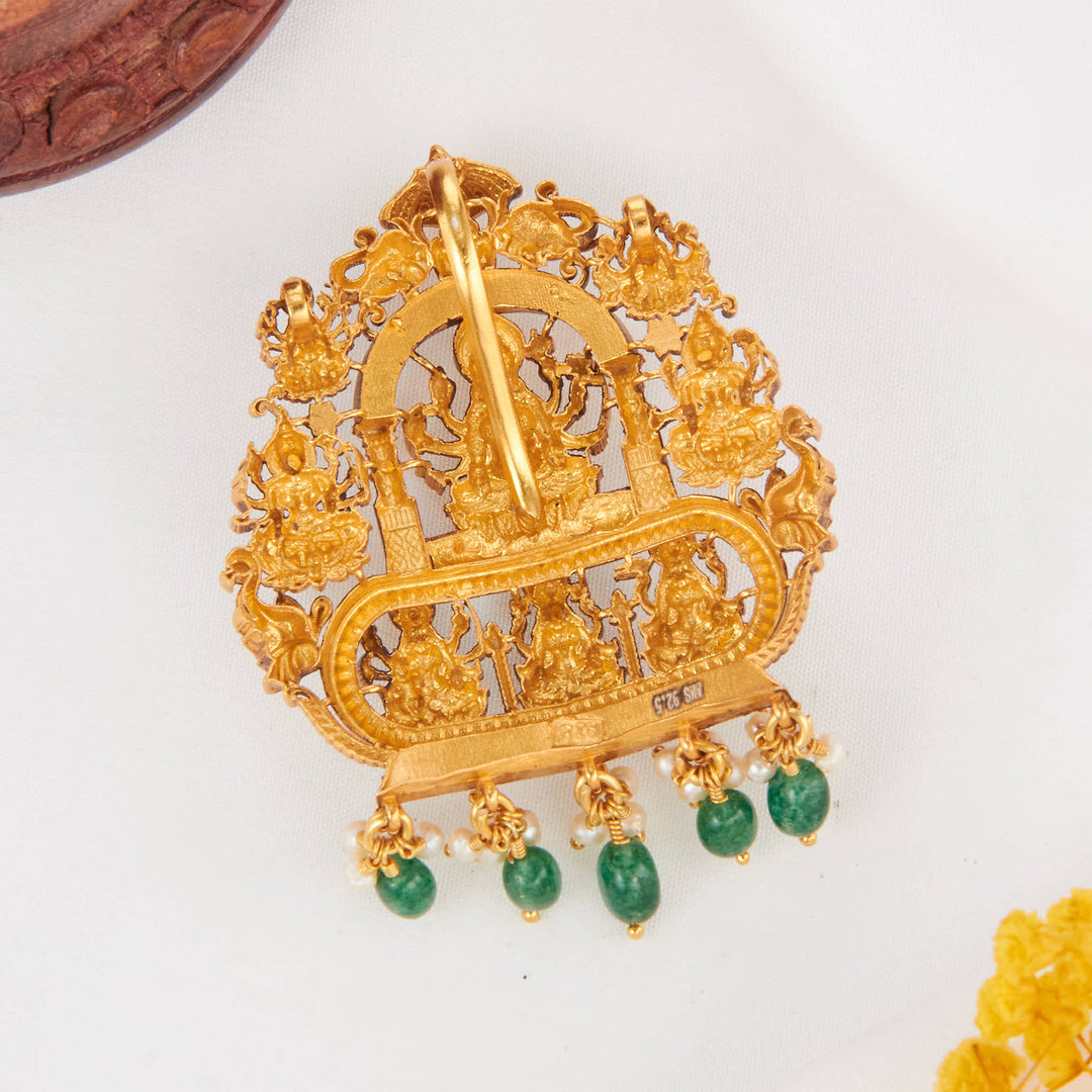 Luxurious Look 3D Spl Pendant