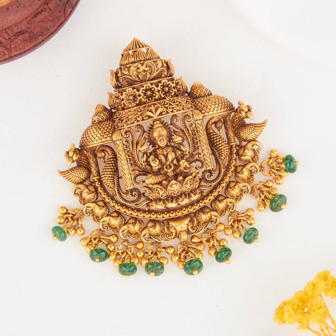 Entrancing 3D Spl Pendant
