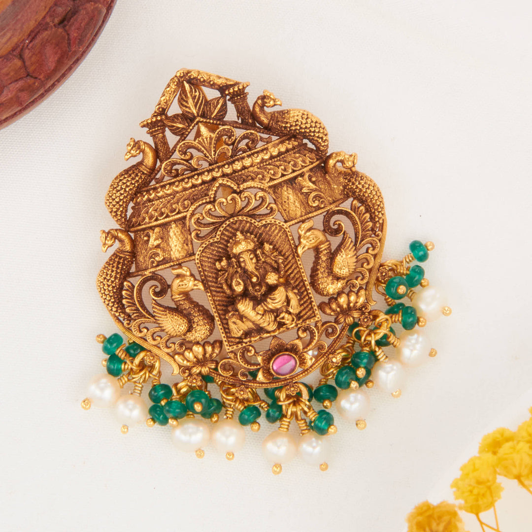 Luxurious Look 3D Spl Pendant