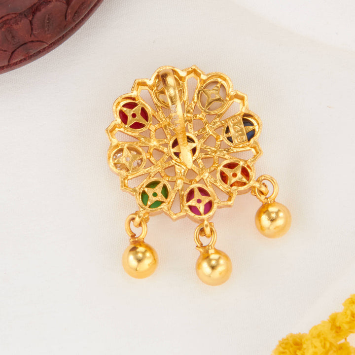 Opulent Radiance Stone Pendant