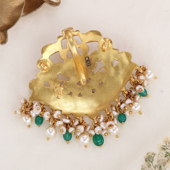 Classic Look Kundan Pendant