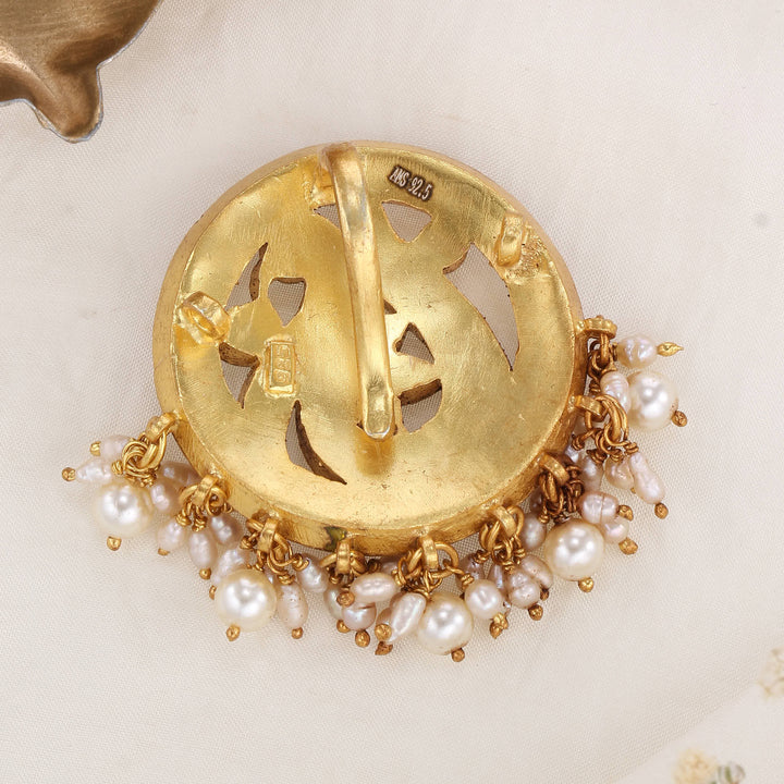 Avanthikha Kundan Pendant