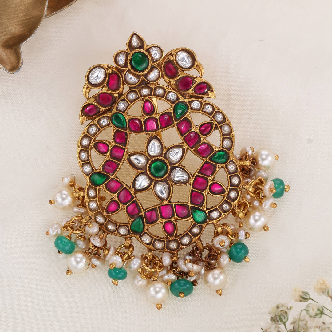 Charming Kundan Pendant