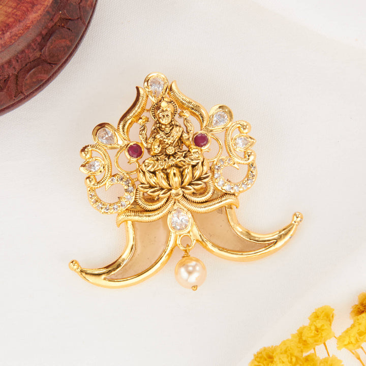 Aazhisai Pachi Pendant