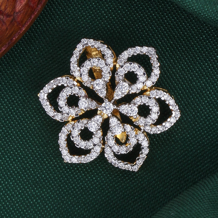 Lavish  Diamond Design Pendant