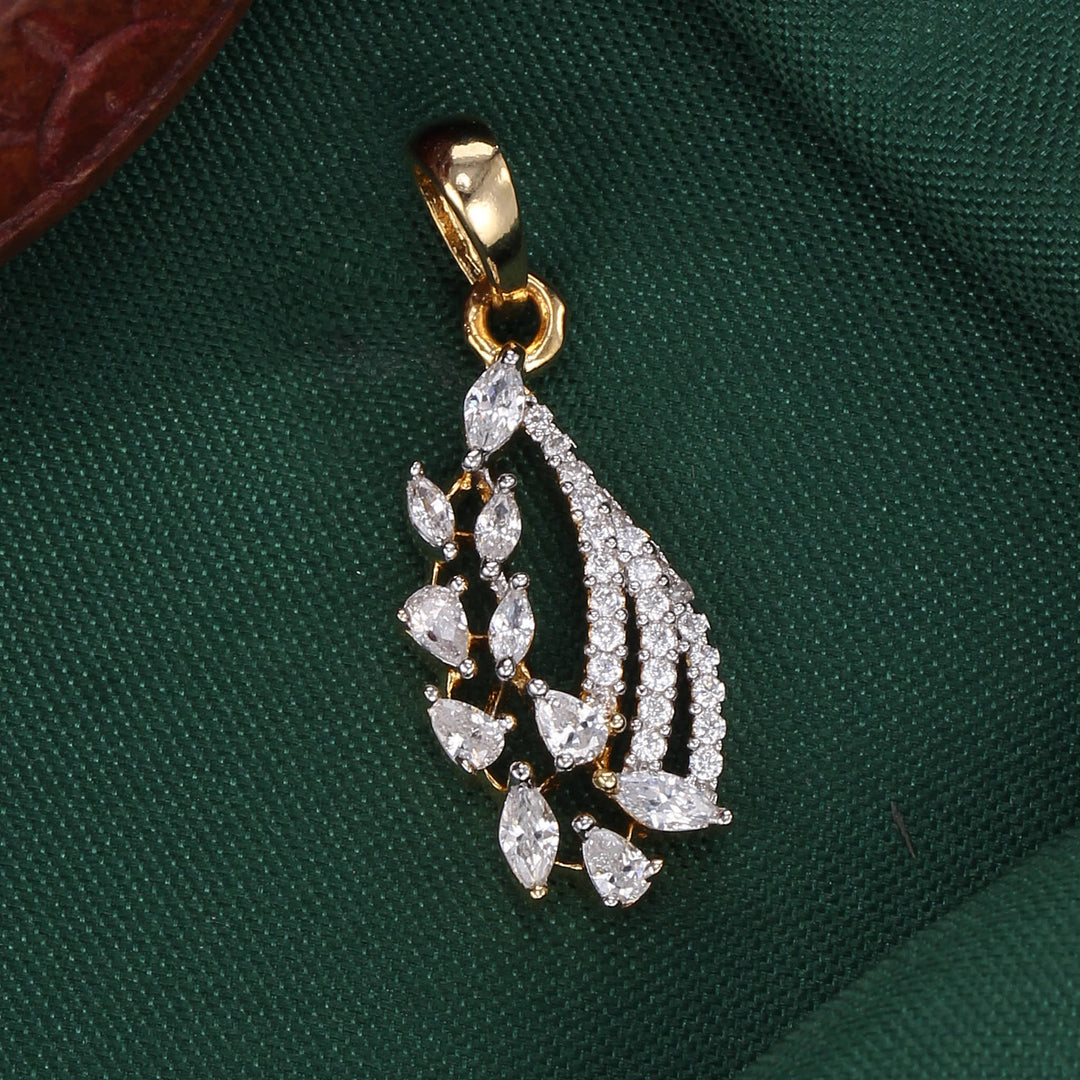 Scintillating Grace Avikam Pendant Set