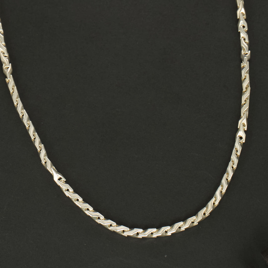 Stylish Men's Chain