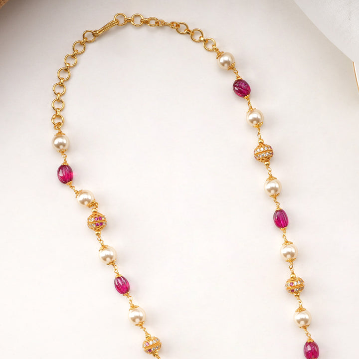 Glitz Pendant with beads chain