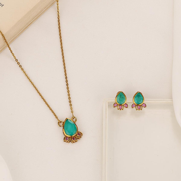 Shinning Green Chain with Earrings